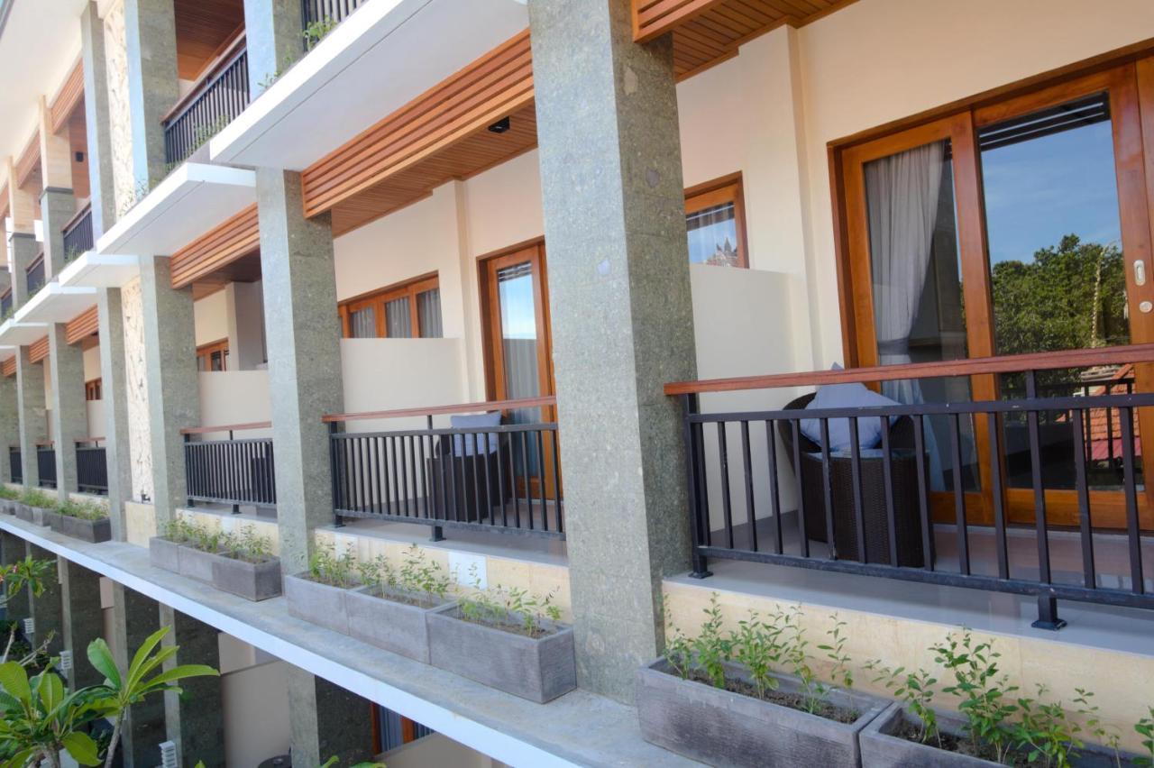 Hotel D Sarian 3*