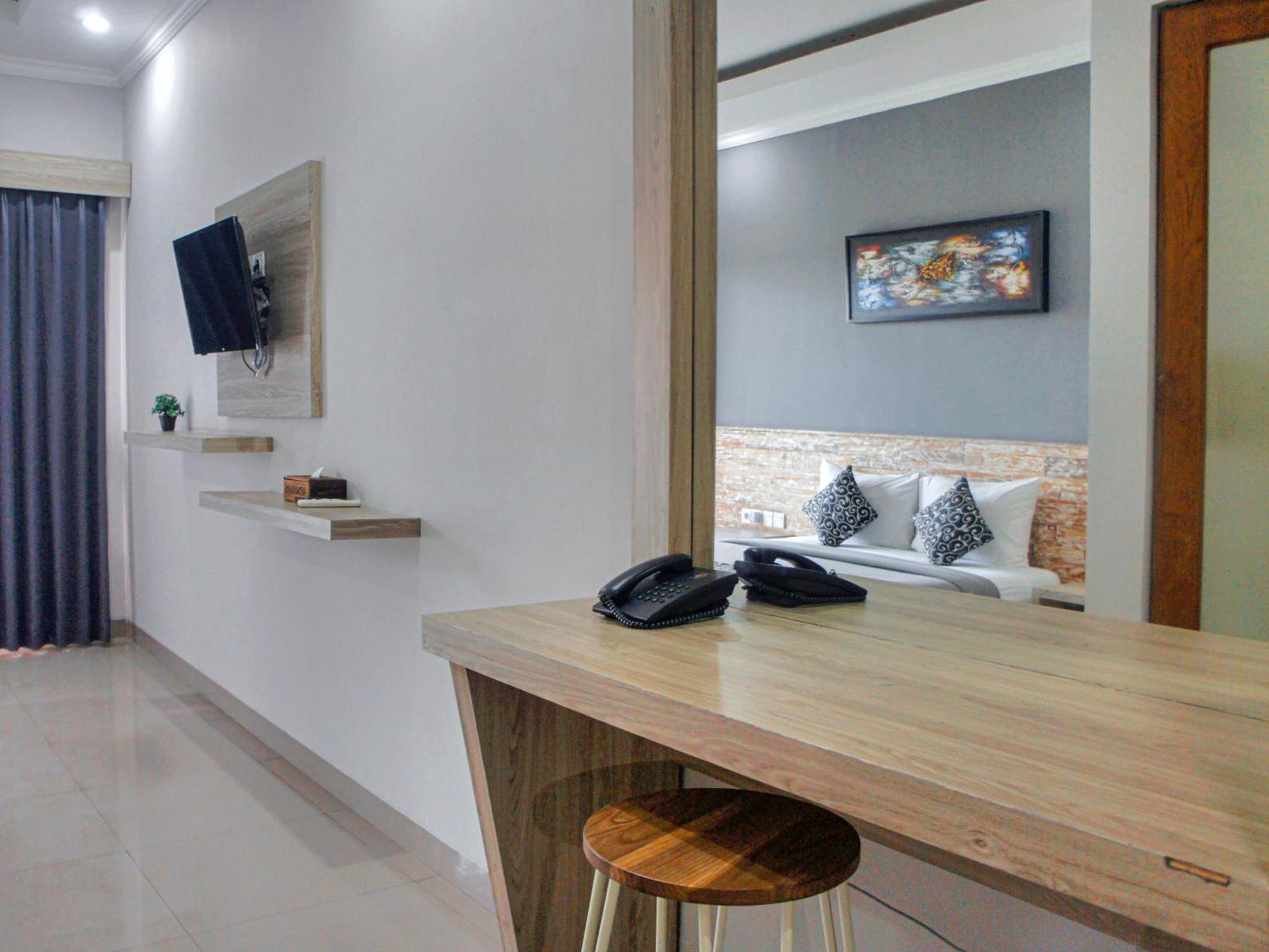 D Sarian Hotel
